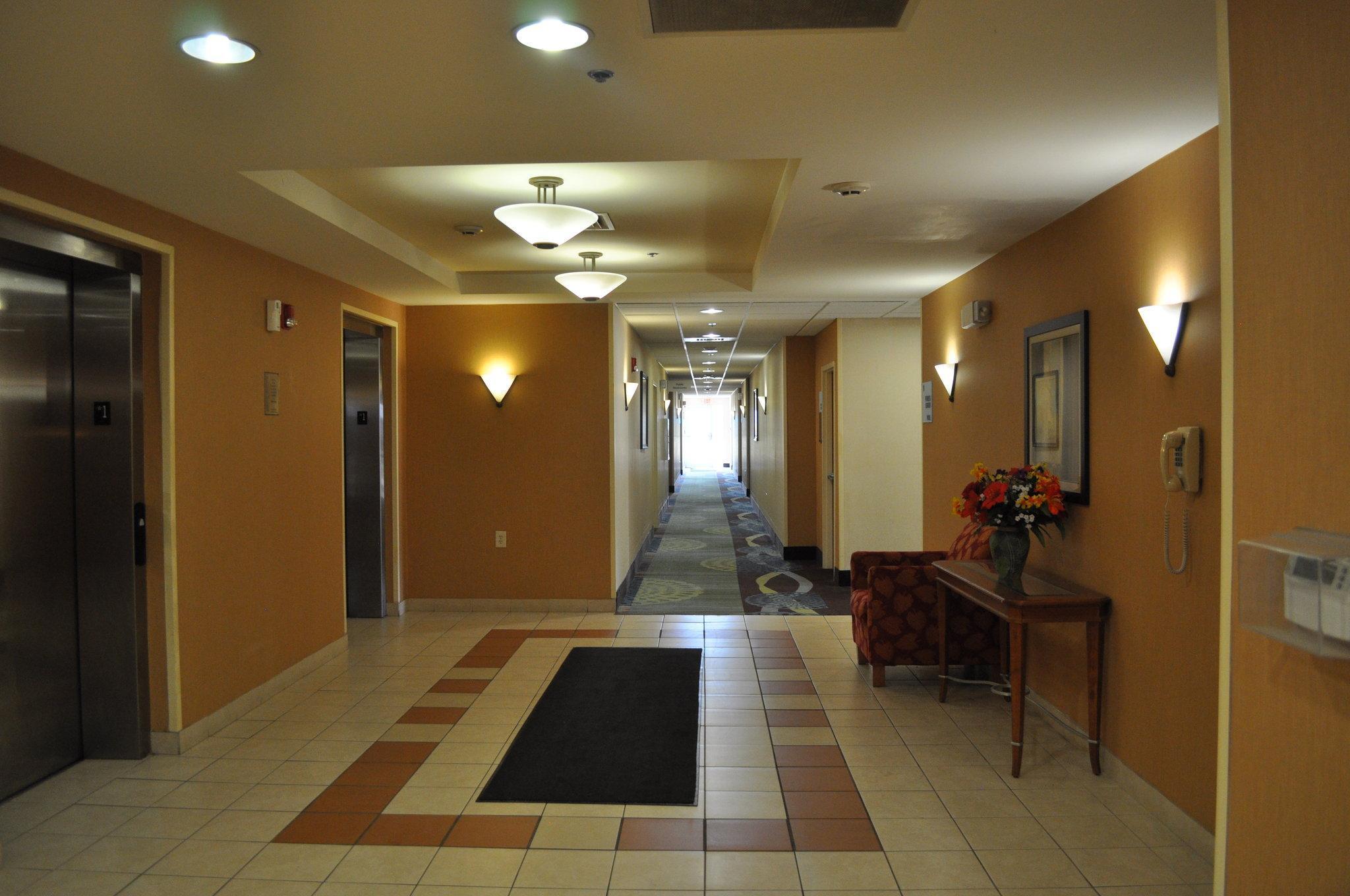 Hotel Express By Ihg