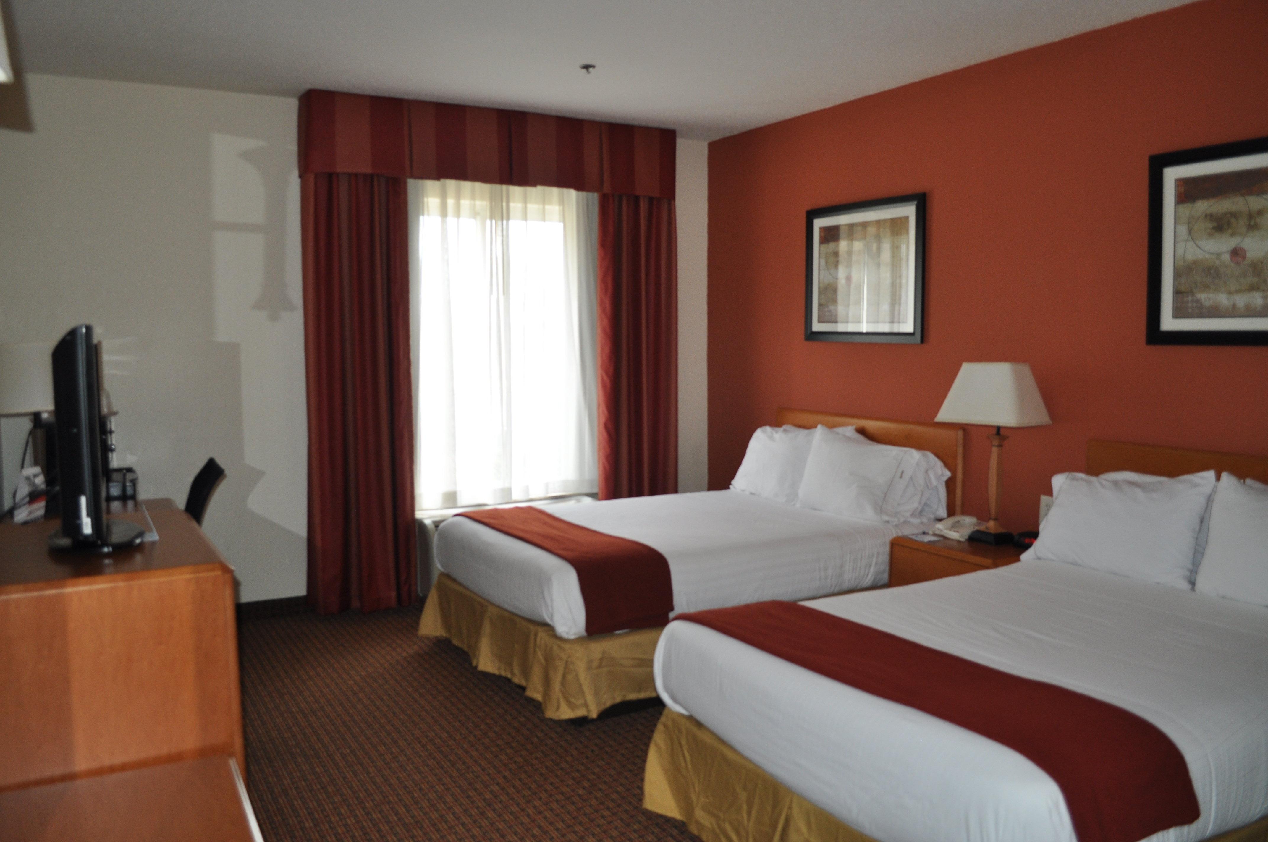 Express By Ihg 2*