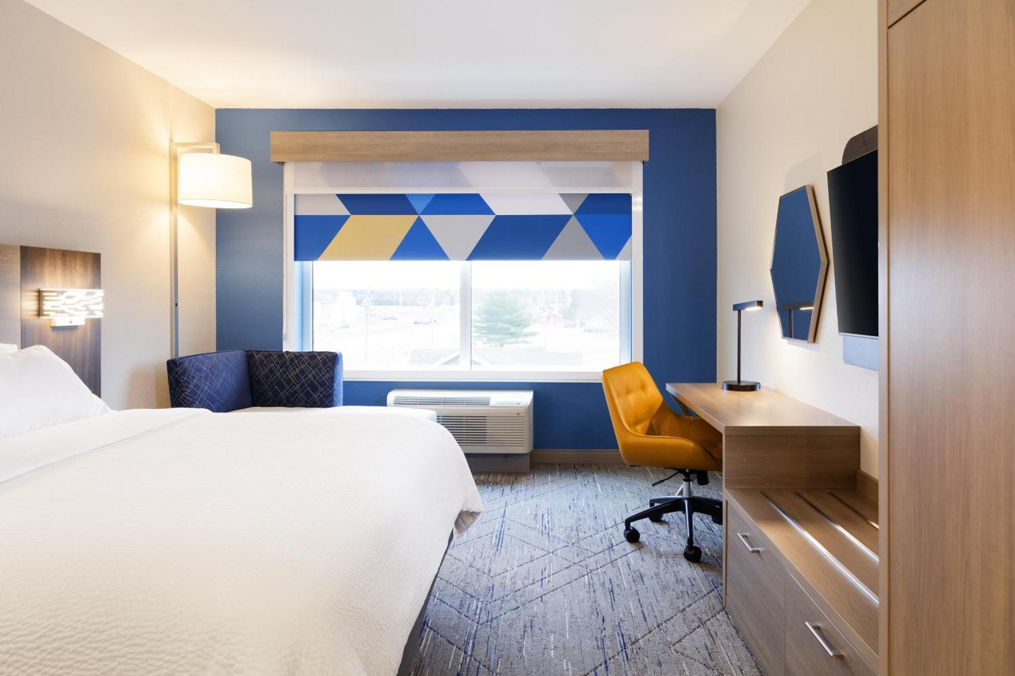 Express By Ihg Hotel